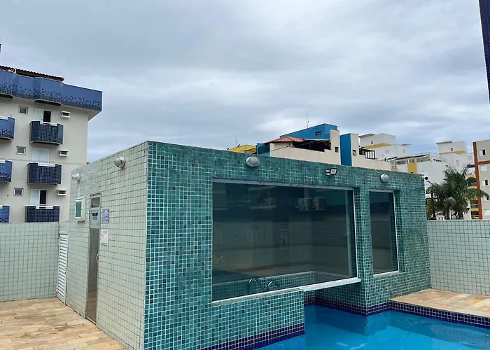 Cobertura 3 suítes com Ar condicionado, 300 metros da Praia Grande, Piscina, Wi-fi, Sauna Ubatuba